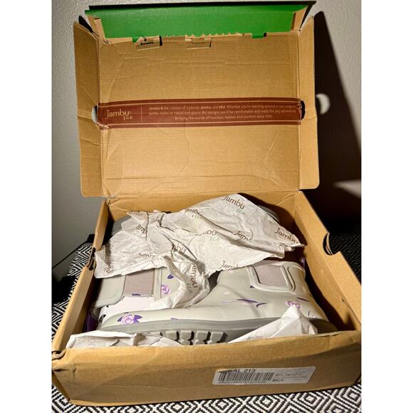 Gray Rubber & Purple JBU by JAMBU Chelsea Floral Pull On Ankle Rain Boots 8.5 M - Picture 12 of 13